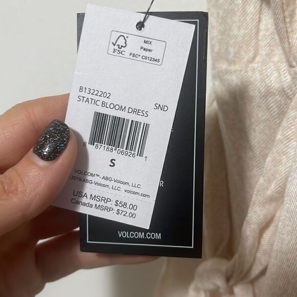 NWT VOLCOM DRESS small - Picture 6 of 7